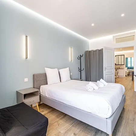 公寓 Le Bamboo Idealement Situe En Centre-ville, Pour Familles Ou Petits Groupes *