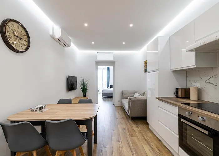 Daire Le Bamboo Idealement Situe En Centre-ville, Pour Familles Ou Petits Groupes *